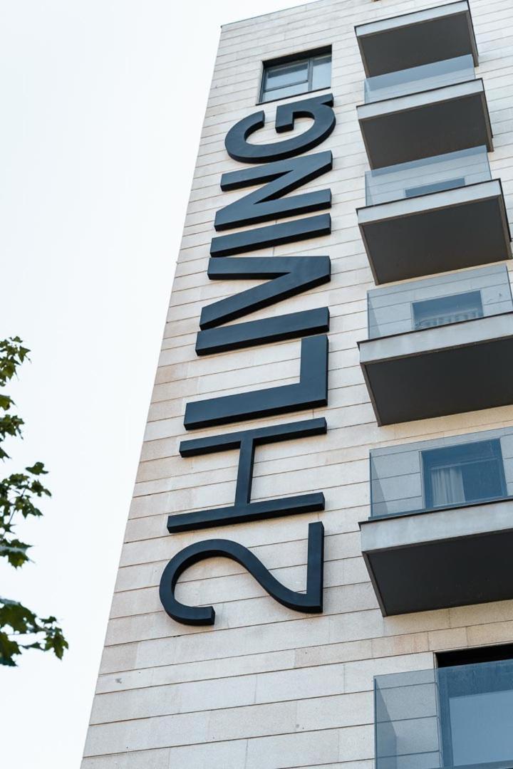 2h Living León