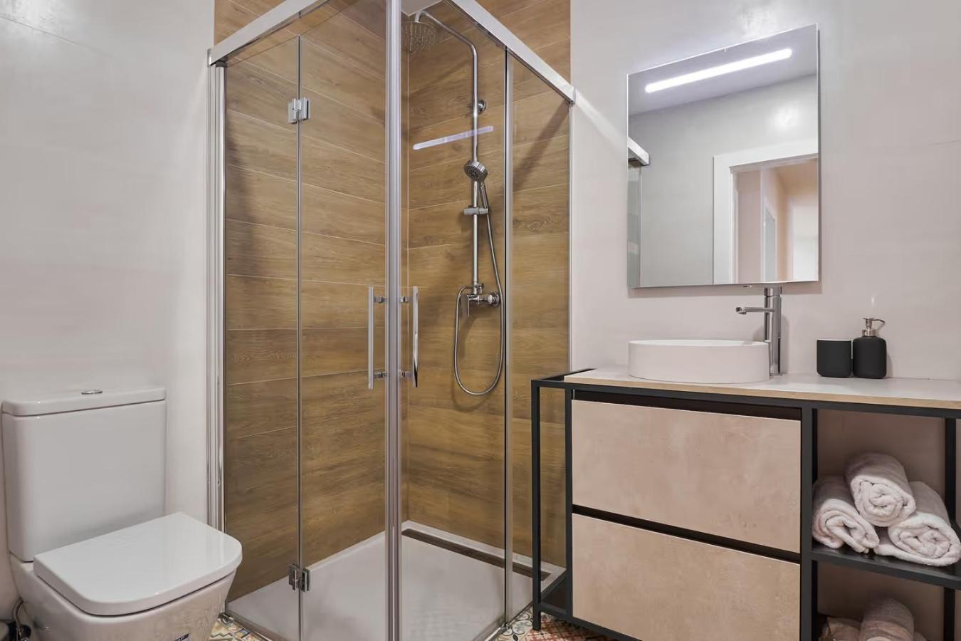 Nuevo En El Centro De - Edificio Rvm Apartamento *