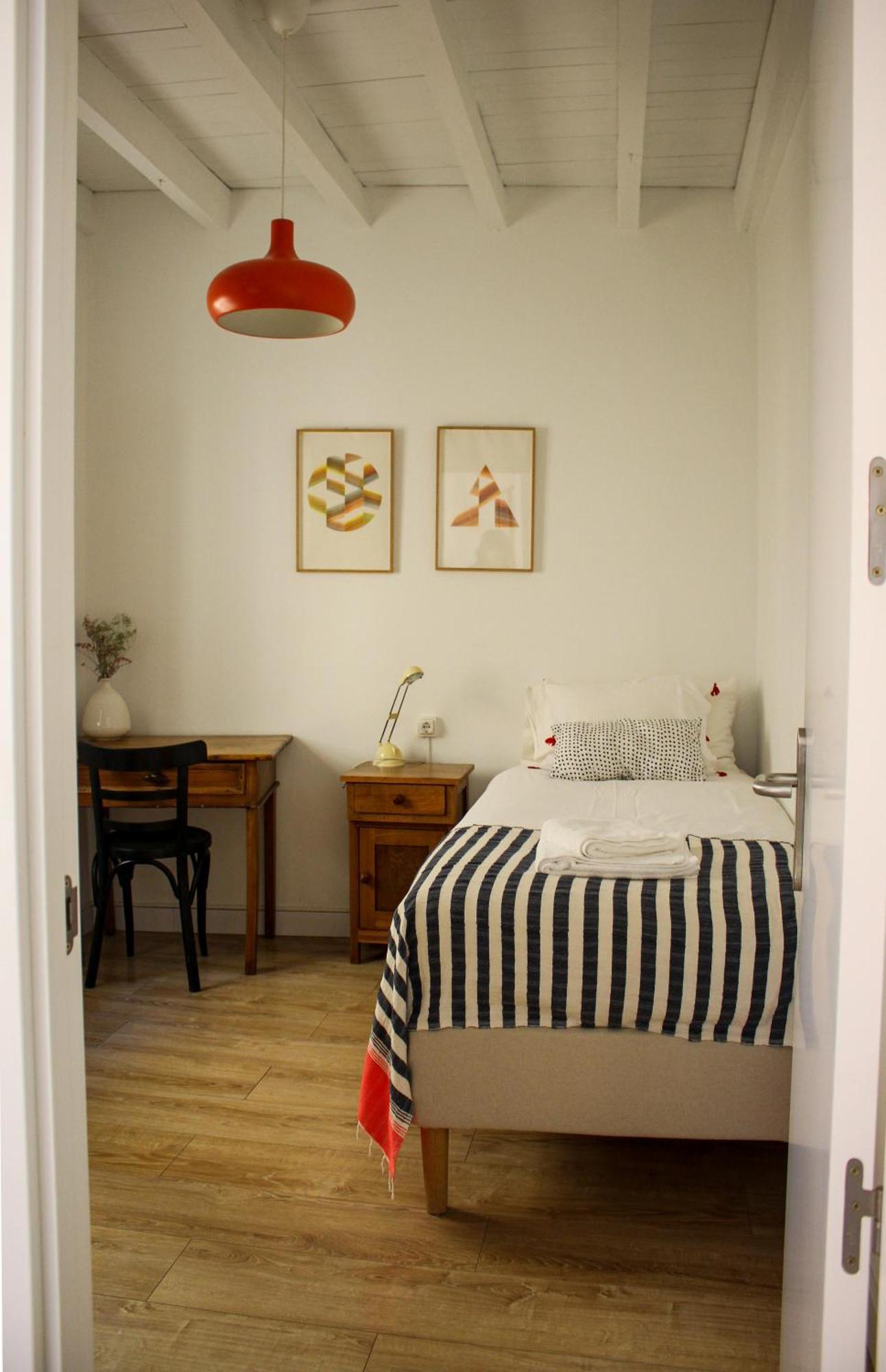 El 8 De Serranos - 1º - Casa Con Garaje Apartment Leon