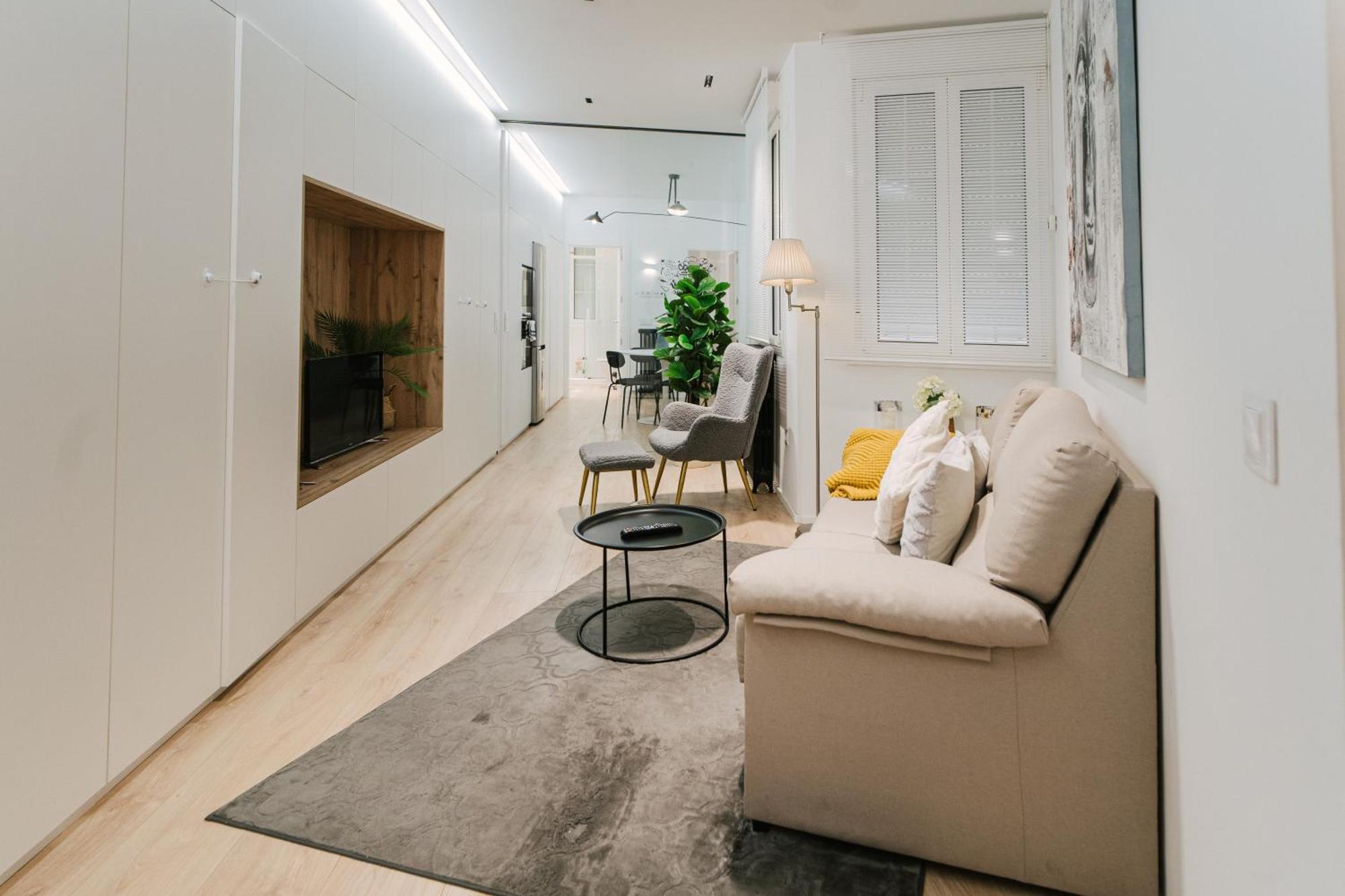 Apartment Lujoso Y Amplio Con Parking Incluido Leon