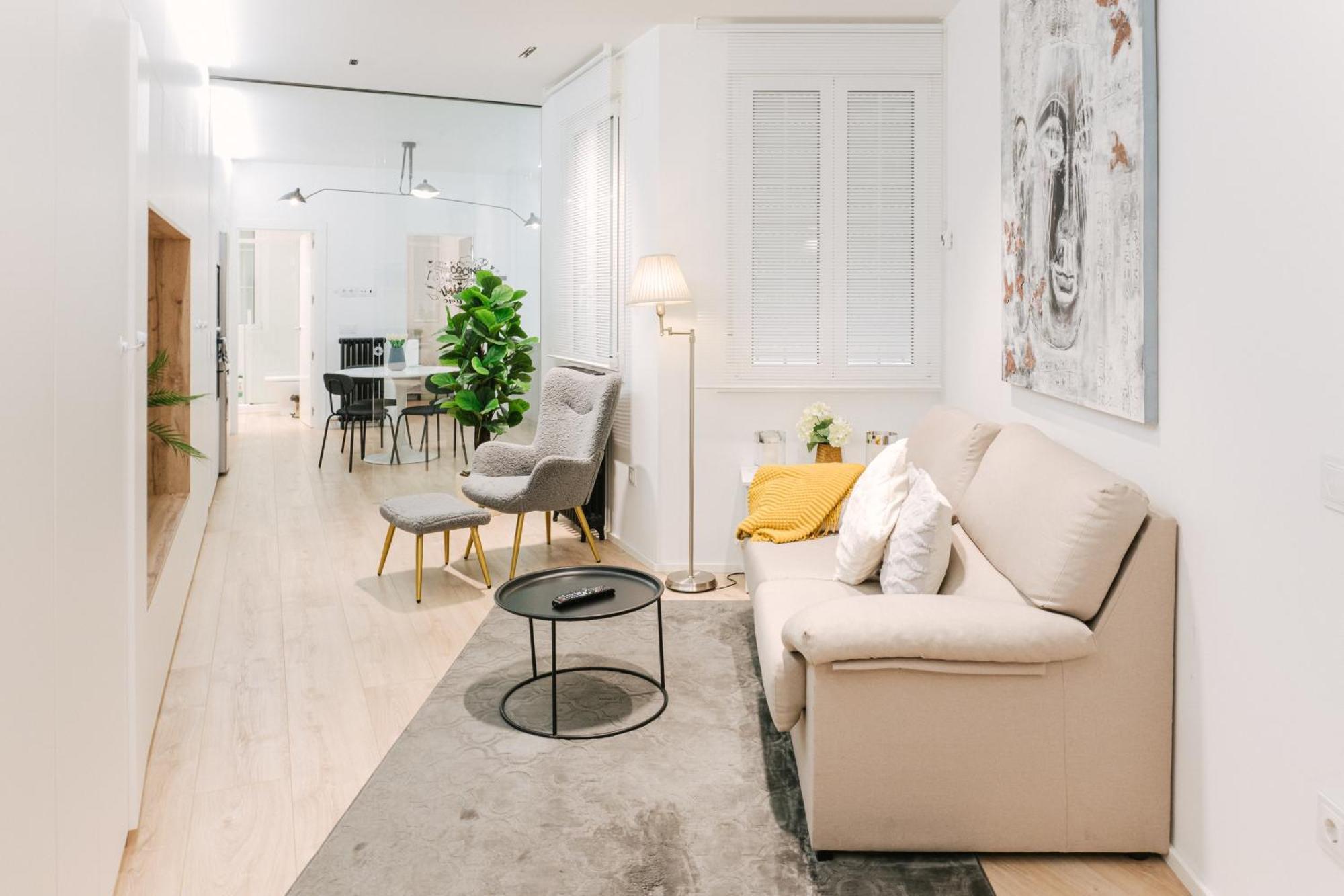 Lujoso Y Amplio Con Parking Incluido Apartment Leon