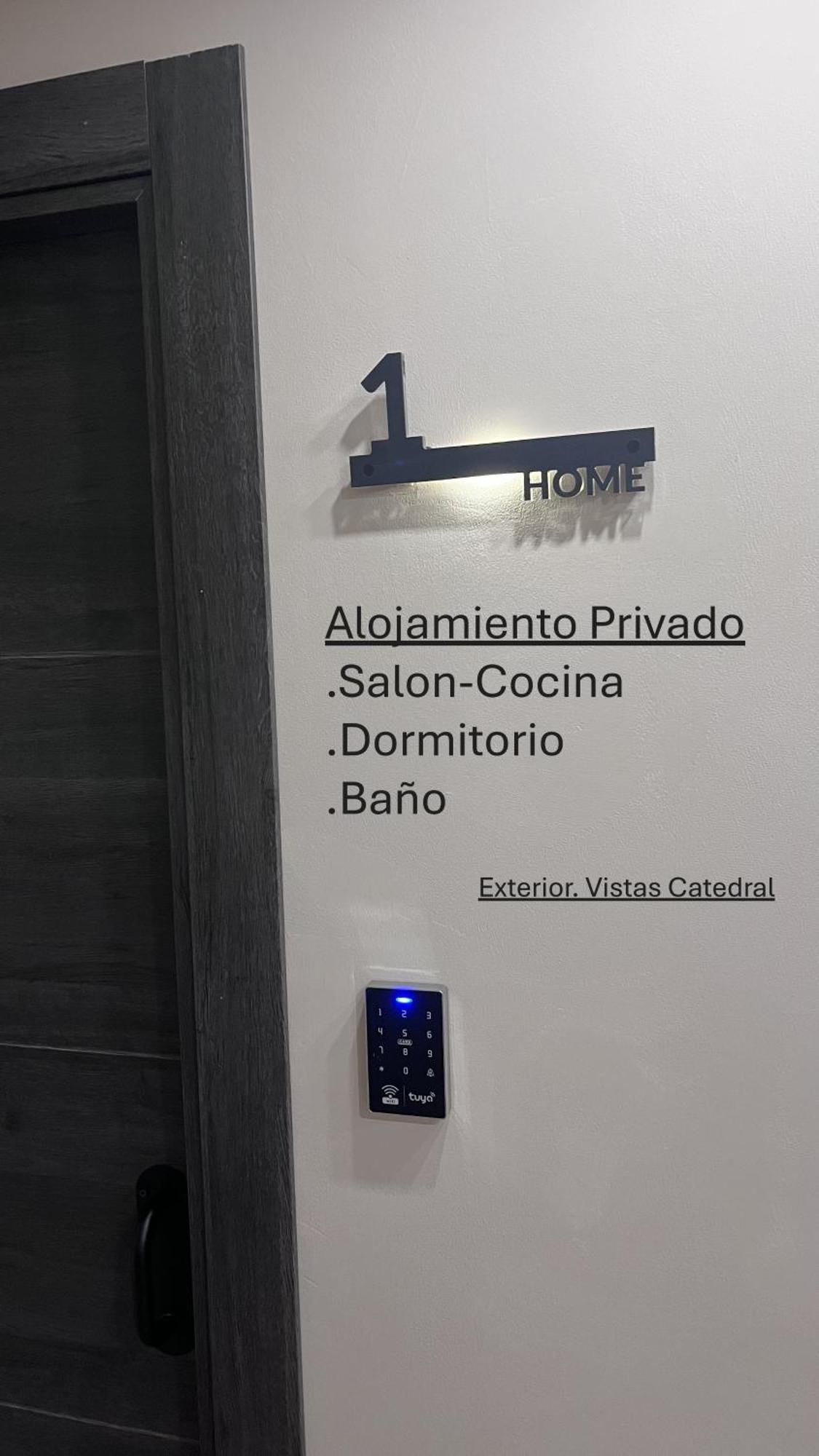 Apartahotel Victrix Homes León