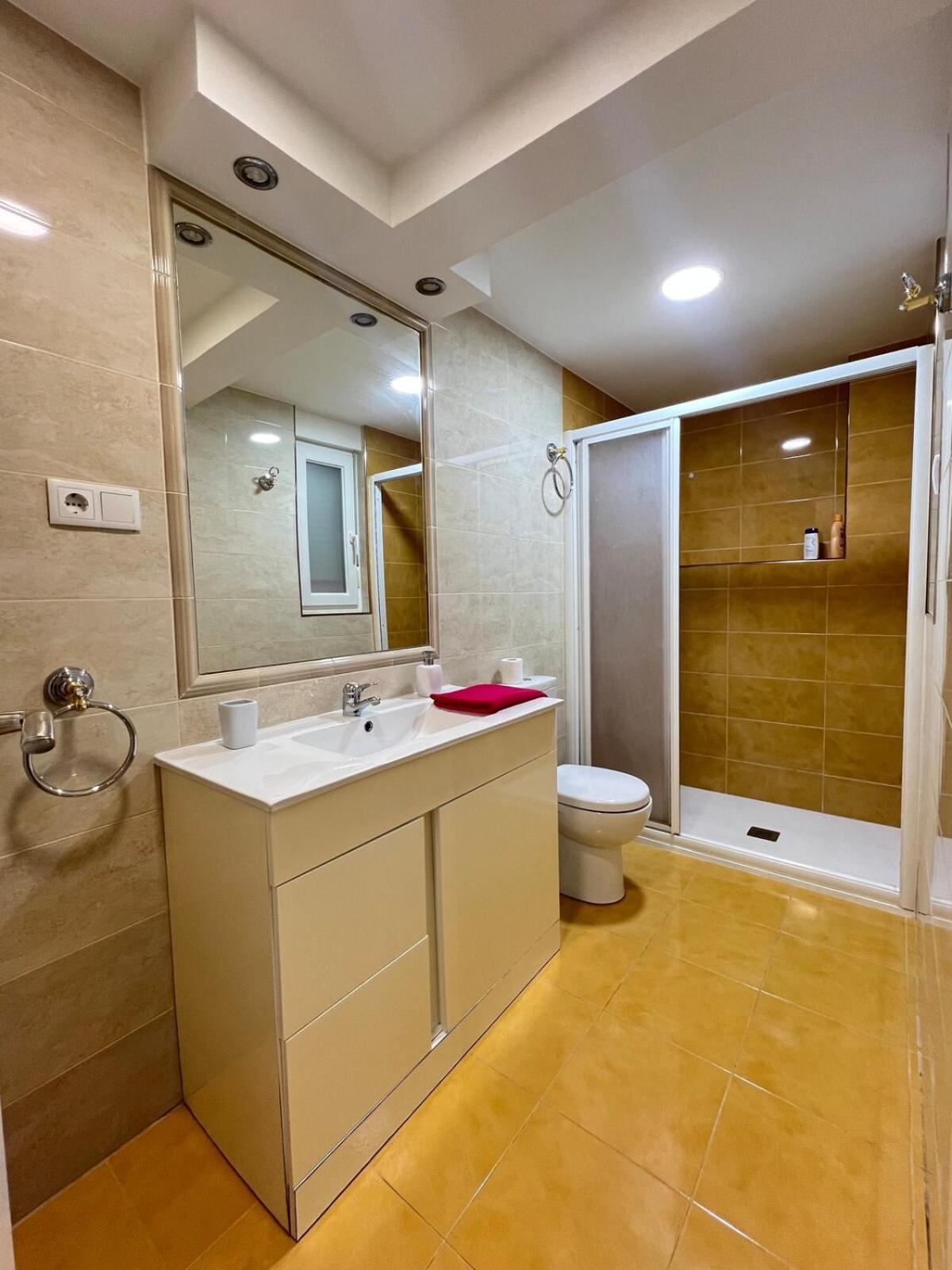 Apartamento 2 *