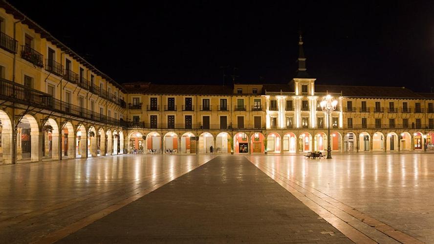 Plaza Mayor- Single *