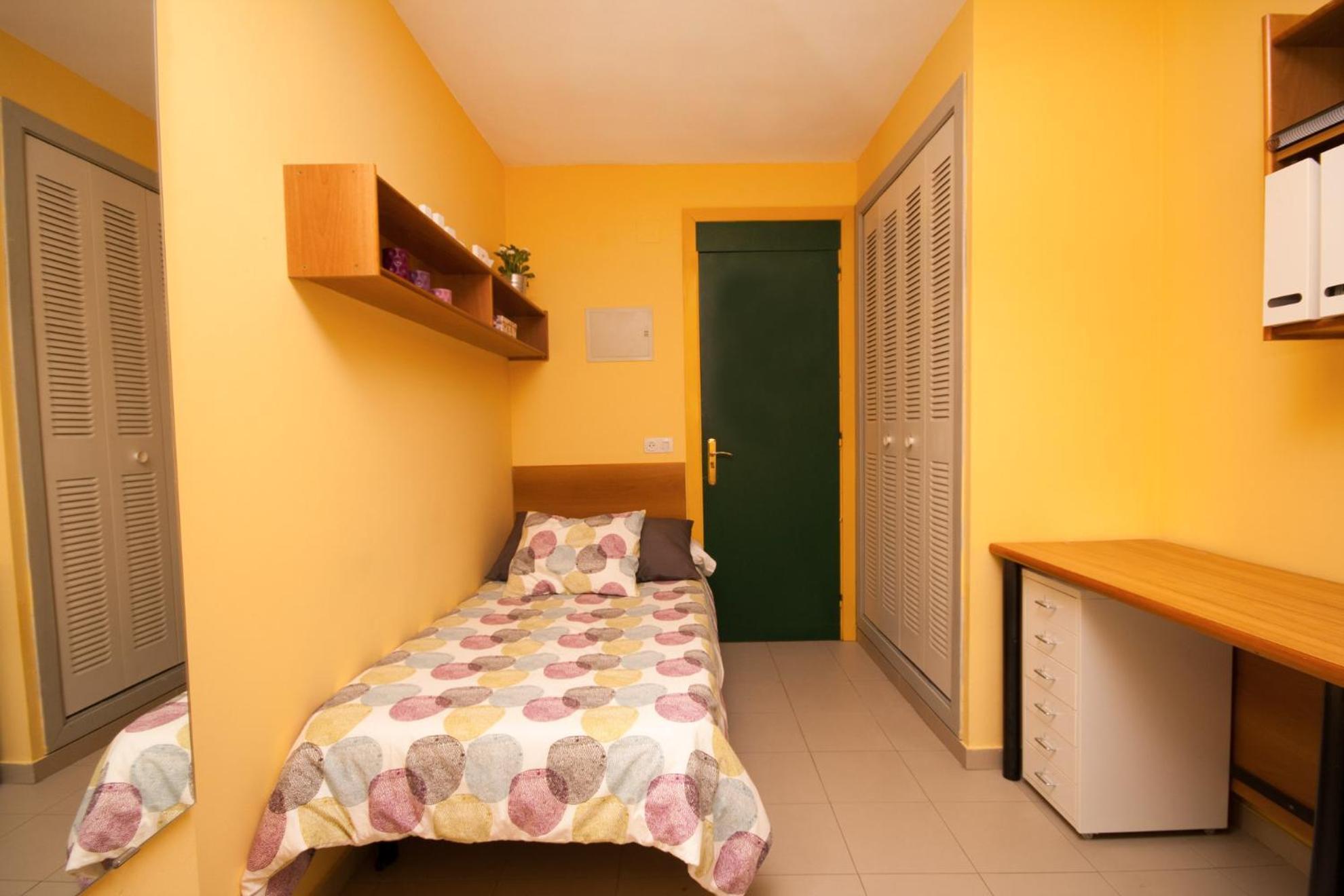 Apartamento Tagaste Residencia Universitaria León