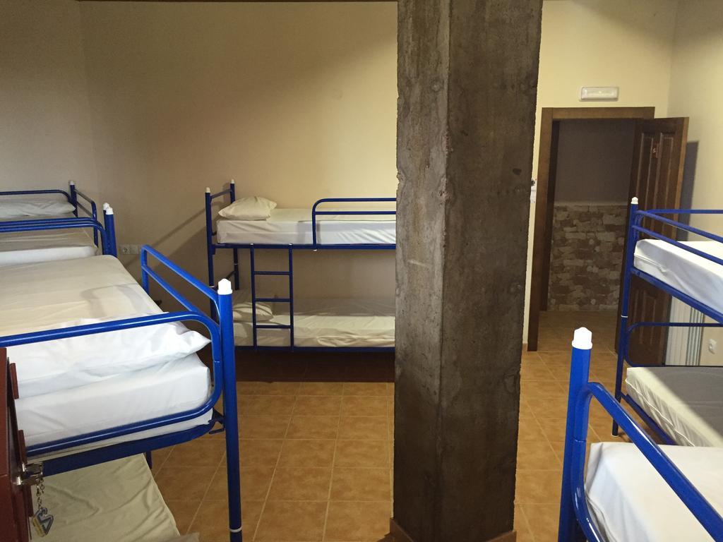Santo Tomás De Canterbury Hostal *