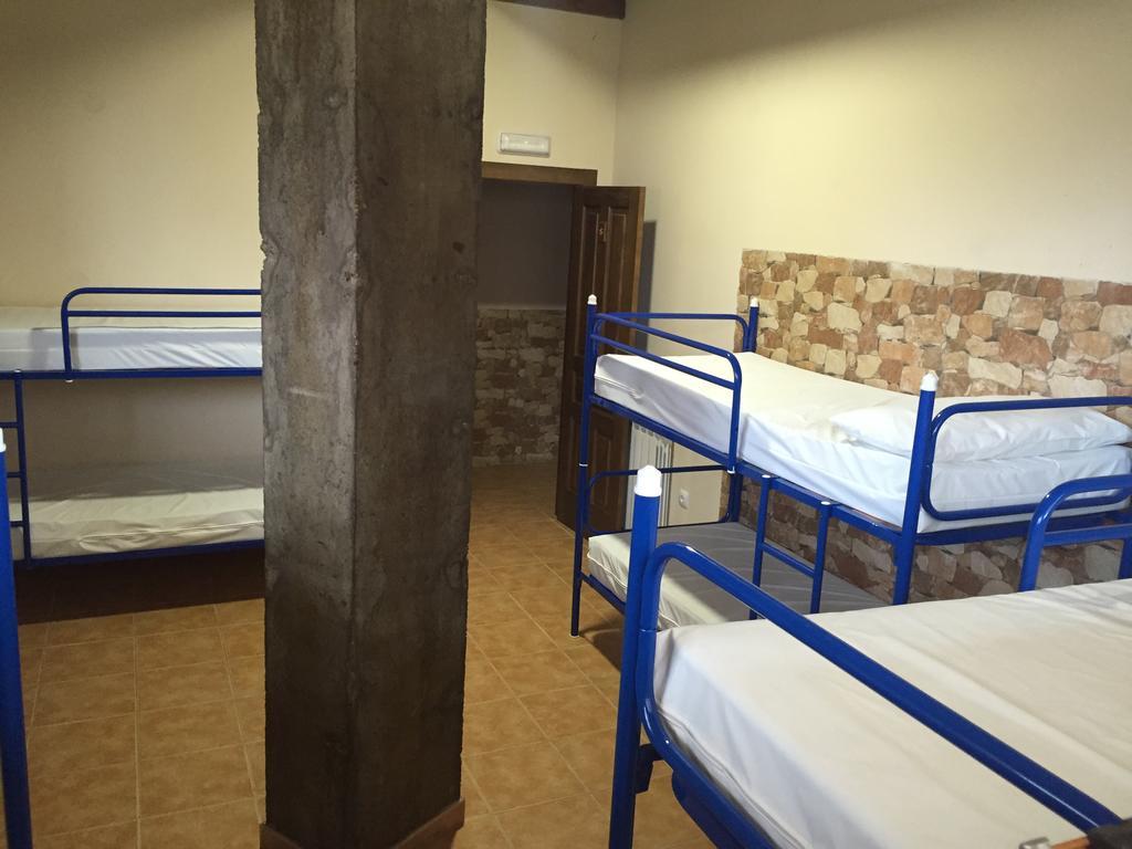 Santo Tomás De Canterbury Hostal León