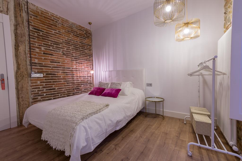 Albany Ancha 5*