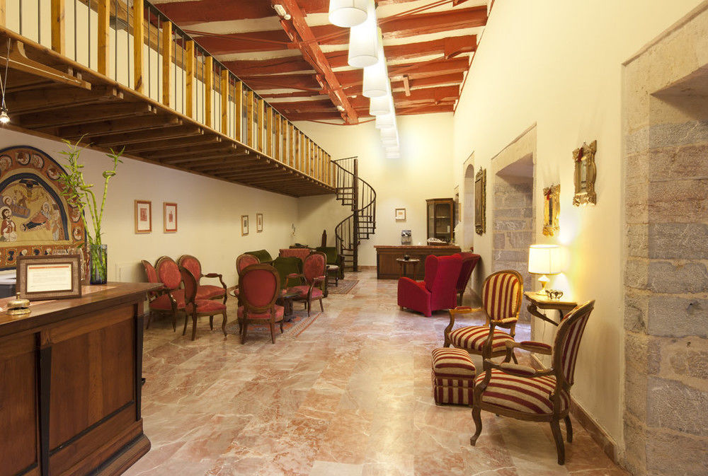 Real Colegiata San Isidoro Hotel 3*