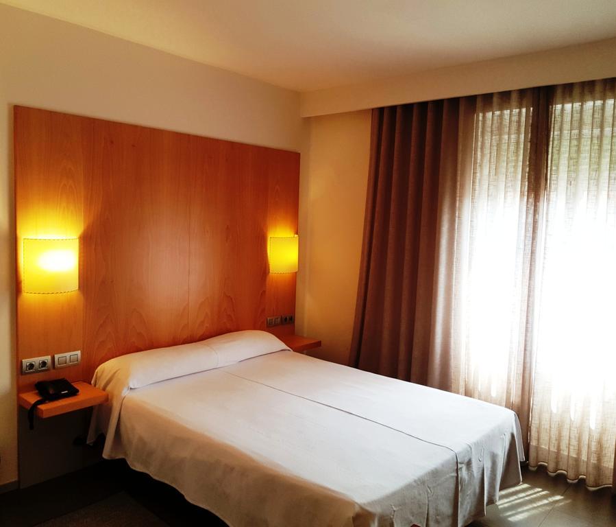 Hotel Hospedería Monástica Pax
