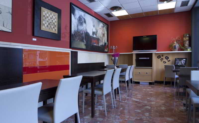 Hotel Crisol Quindós 3*