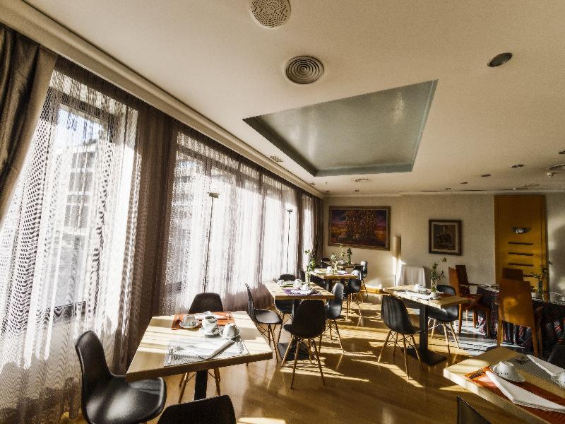 Occidental Alfonso V Hotel León