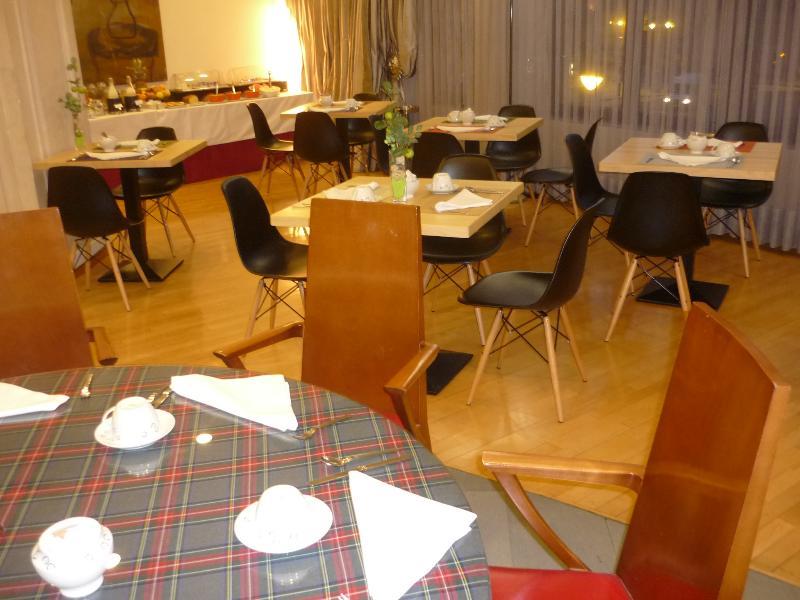 Hotel Occidental Alfonso V 4*