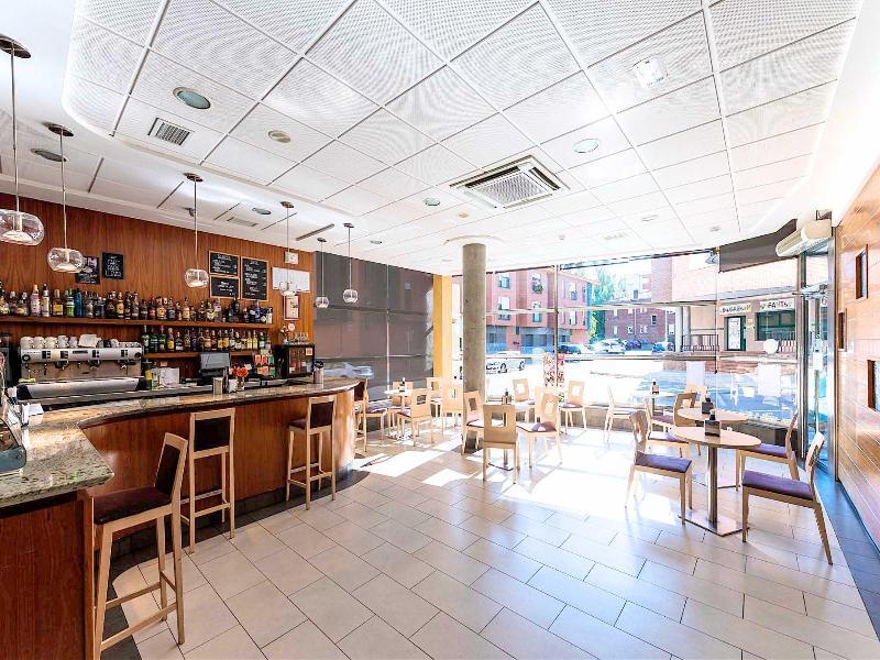 Hotel Fc Infantas De 3*