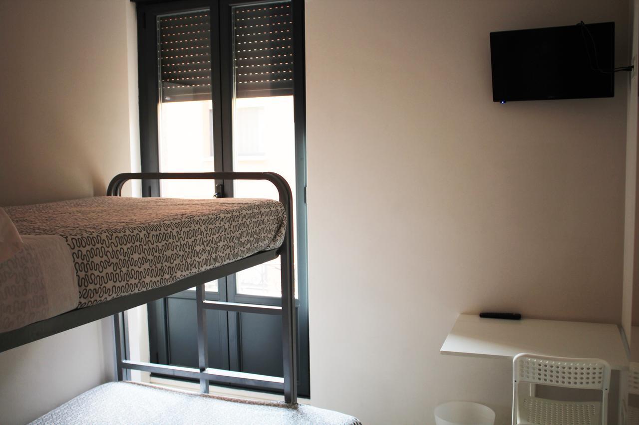 Muralla Leonesa Hostal León