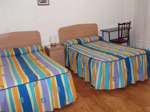 Bayon Guest house *