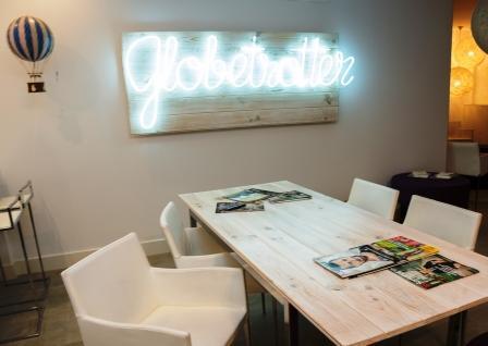 Globetrotter Hostel, By Albany León