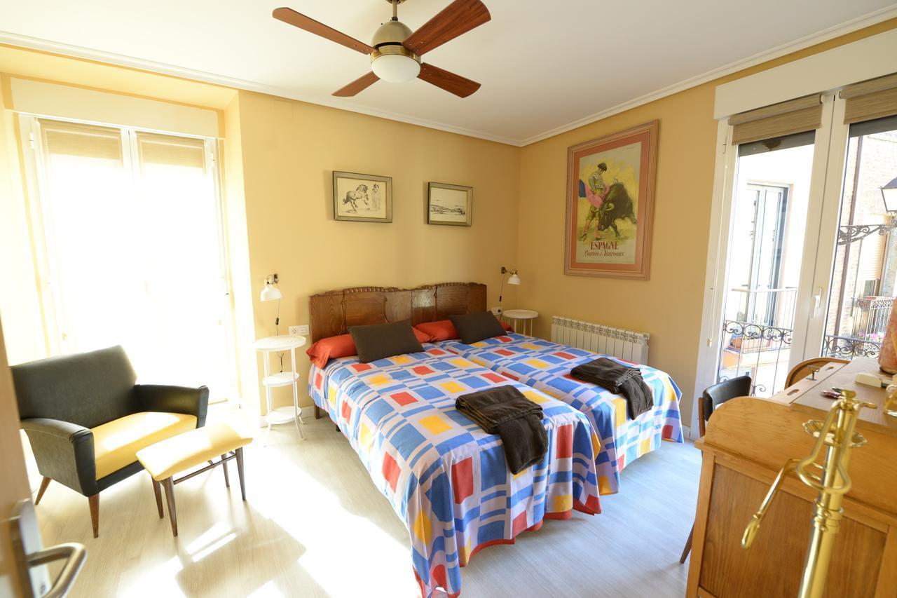 La Del Grifo Inn