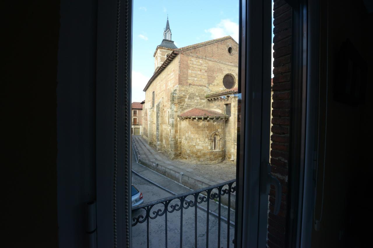 La Del Grifo Inn