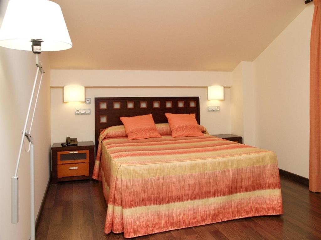 Hotel Rincon Del Conde Leon