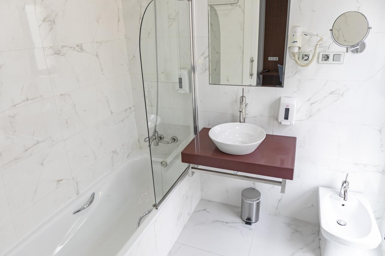Alda Barrio Humedo Hotel