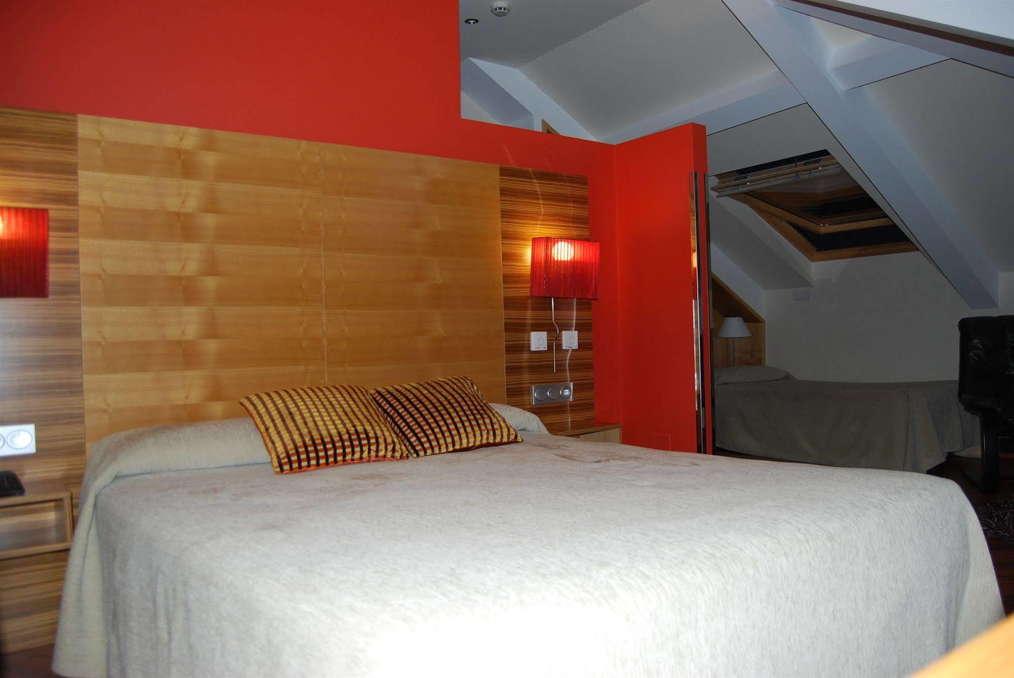 Qh Centro 3* León