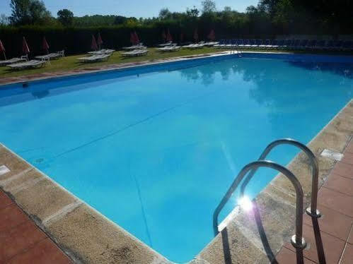 La Alegria Hotel *