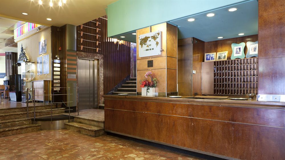 Crisol Quindós Hotel 3*