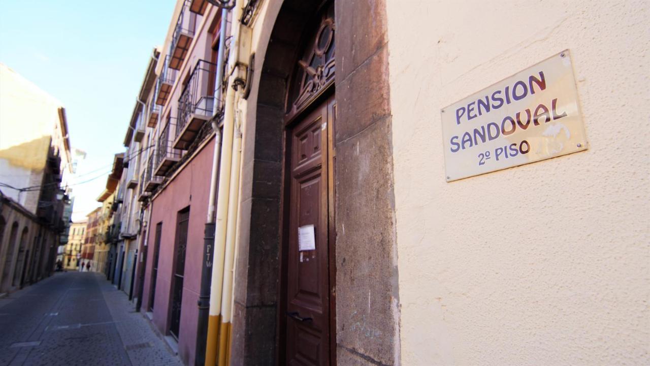 Sandoval León