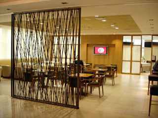 Hotel Cortes De 4*