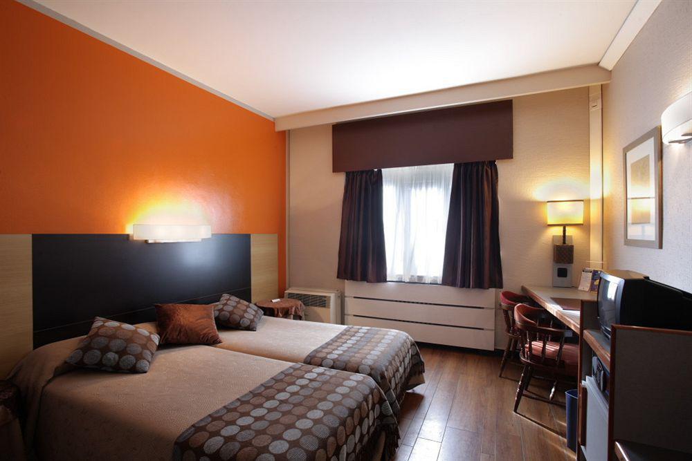 Crisol Quindós Hotel