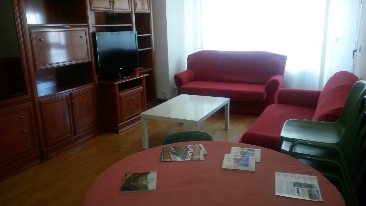 Large 90m2 Centro Apartamento