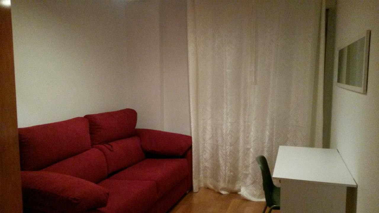Large 90m2 Centro Apartamento *