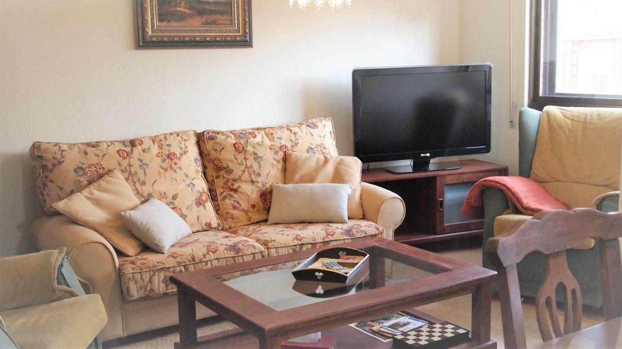 Apartamento Housingleón - Muralla *