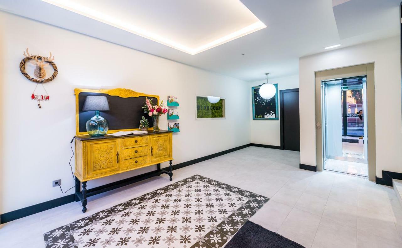 Apartment Midhouse *