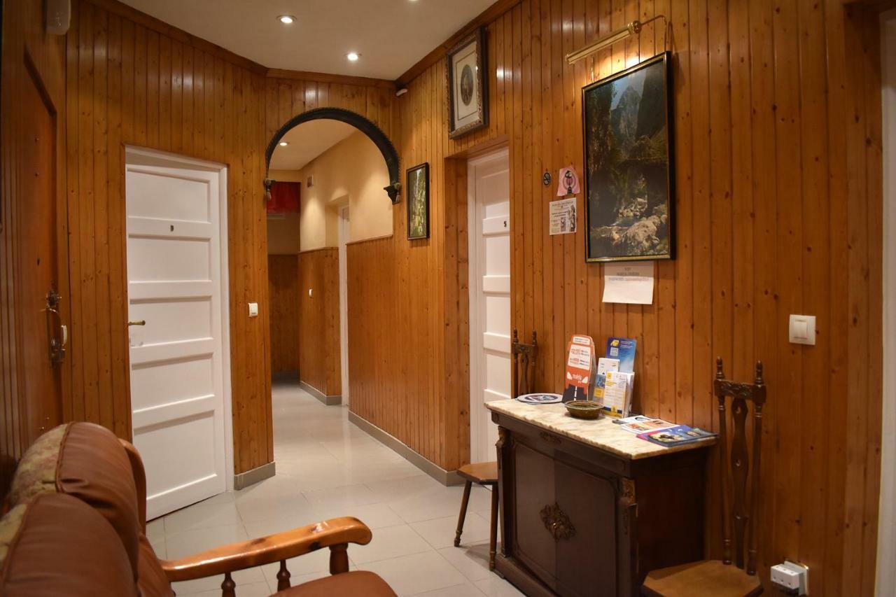 Hostal Oviedo