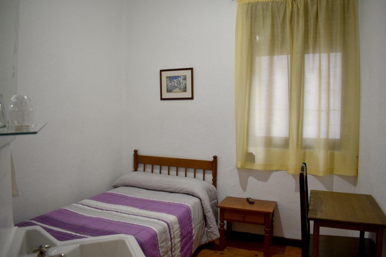 Pensión Hostal Oviedo