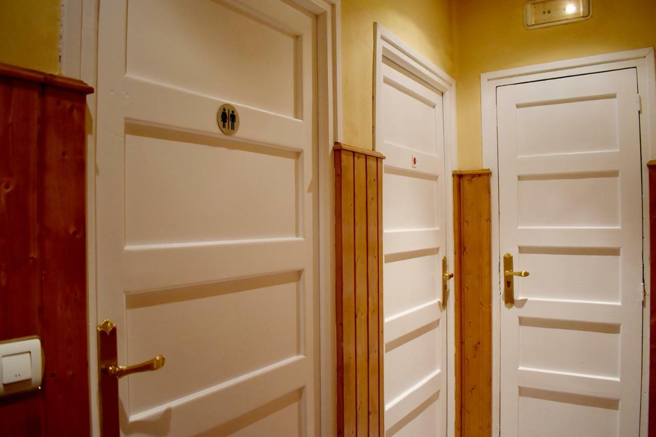 Hostal Oviedo Pensión