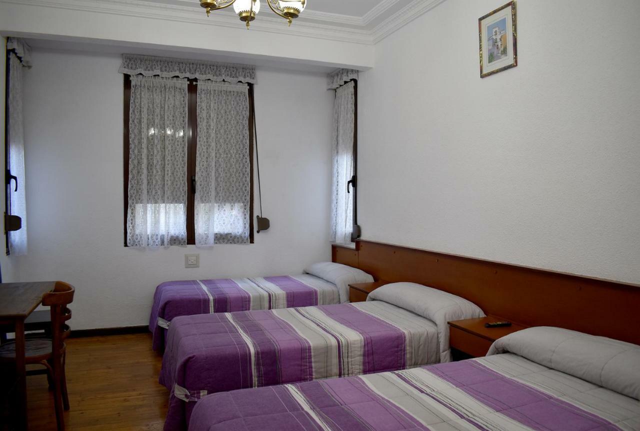 Hostal Oviedo