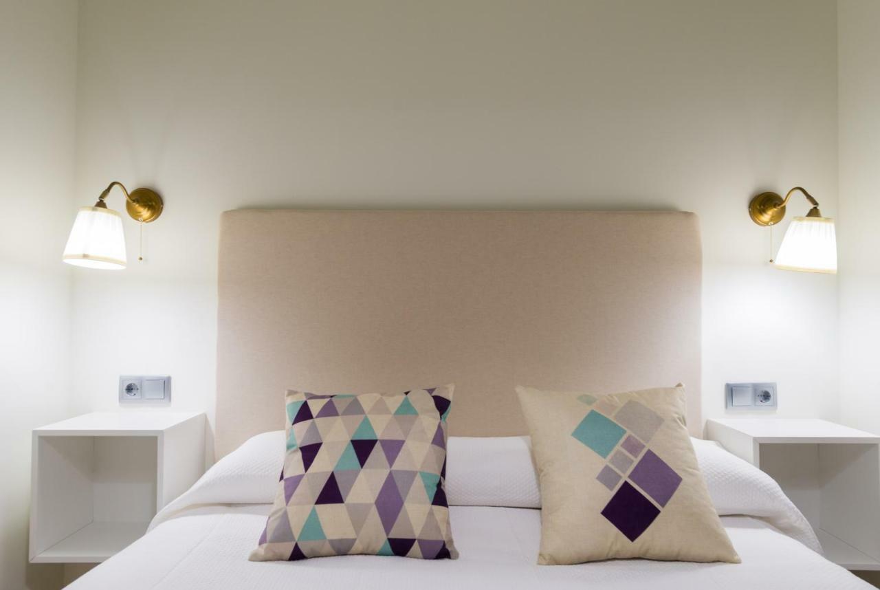 Midhouse Apartment *
