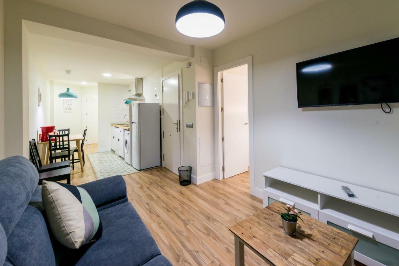 Midhouse Apartment Leon