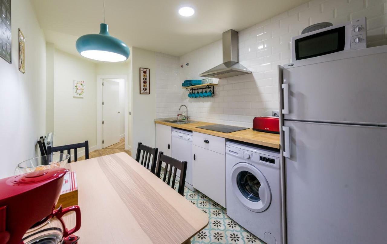 Midhouse Apartment Leon