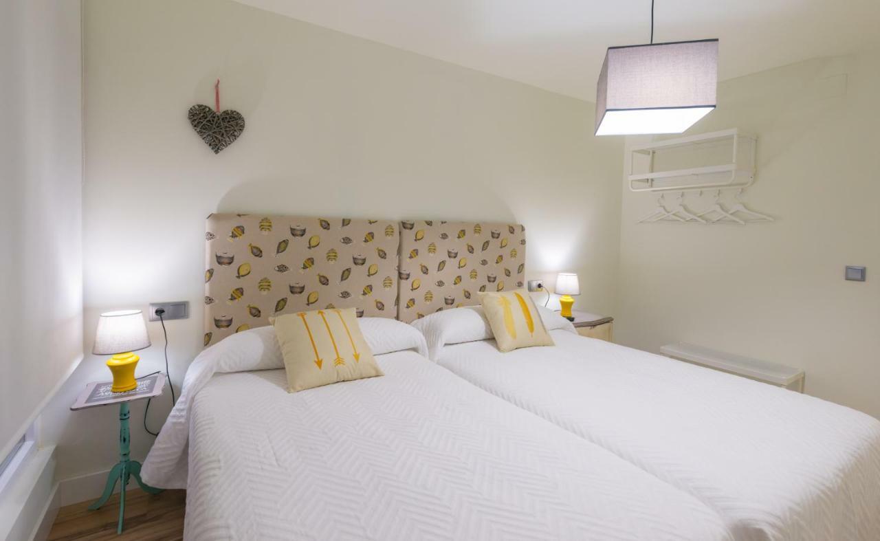 Midhouse Apartment *