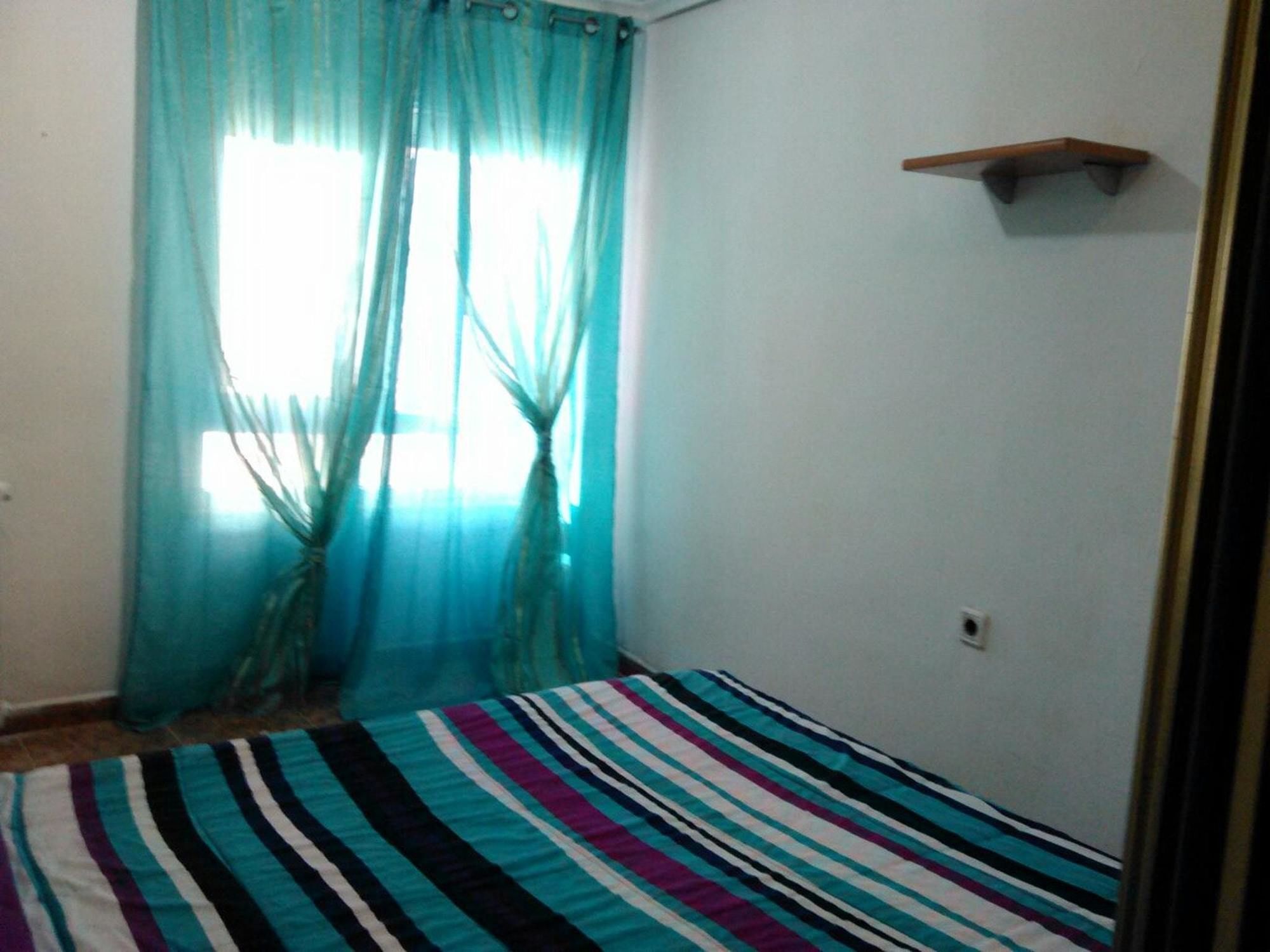 Apartamento With 2 Bedrooms In Leon, With Wonderful View *