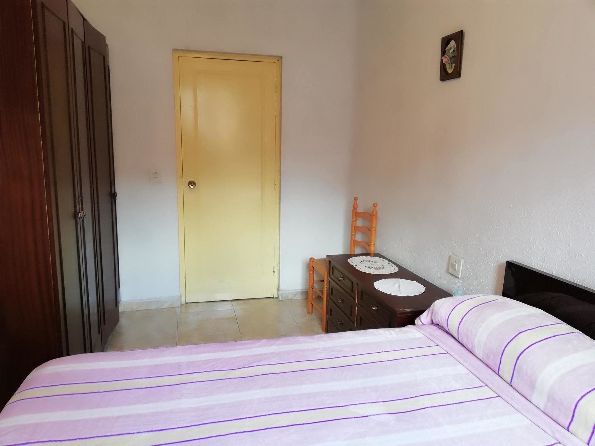 Bright With 2 Bedrooms In Apartamento León